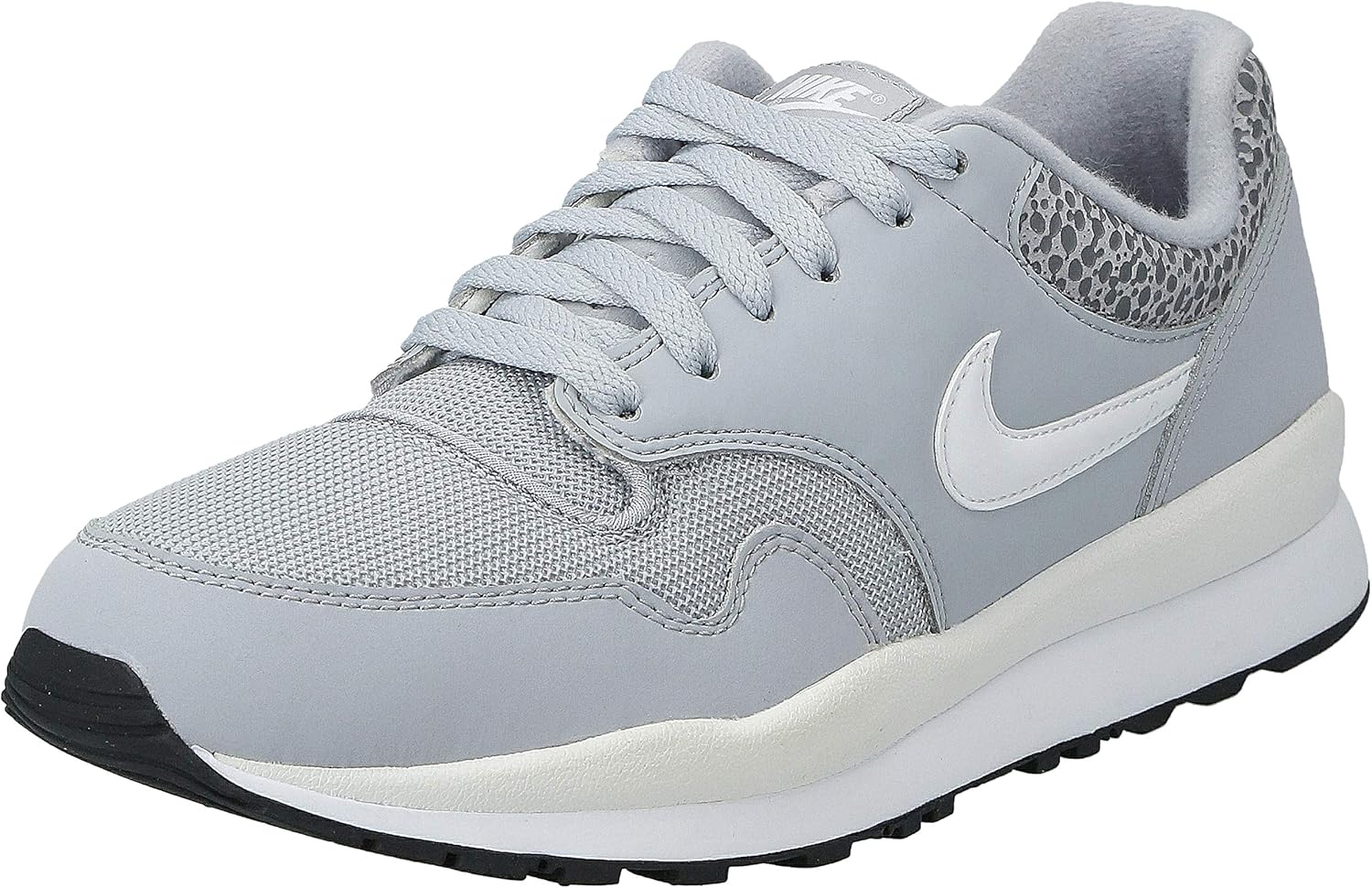 nike air safari white