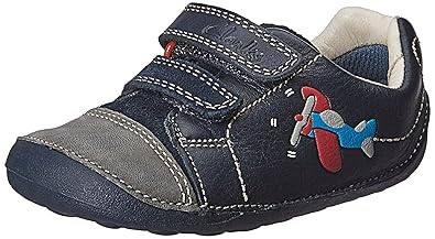 clarks first steps shoes