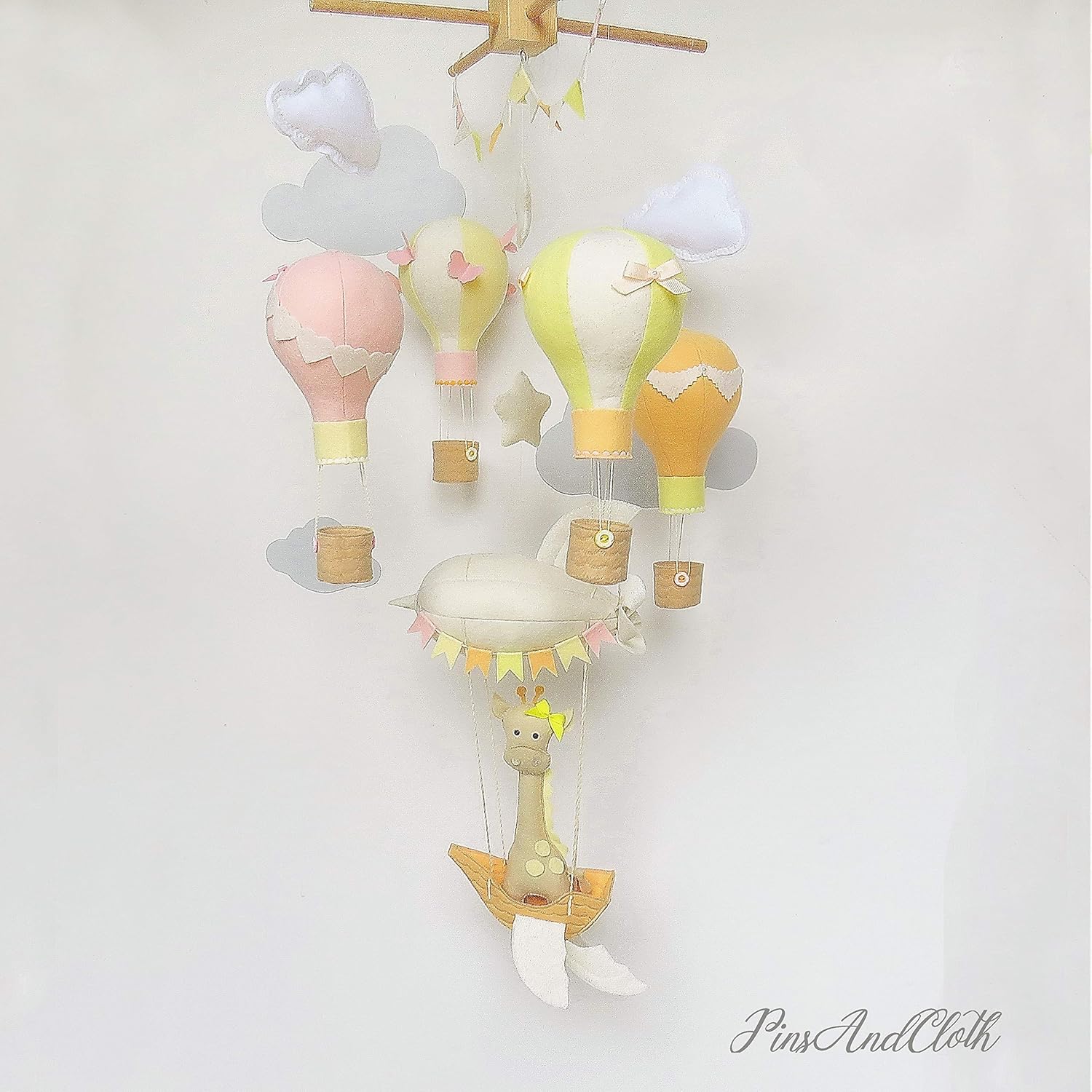 hot air balloon nursery mobile