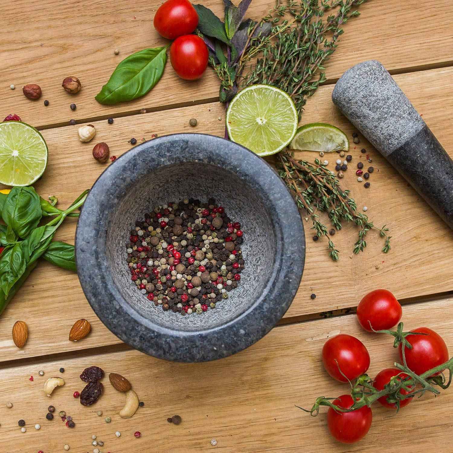 ChefSofi Mortar and Pestle Set - Black Polished Exterior - 6 inch - 2 Cup Capacity: Kitchen & Dining