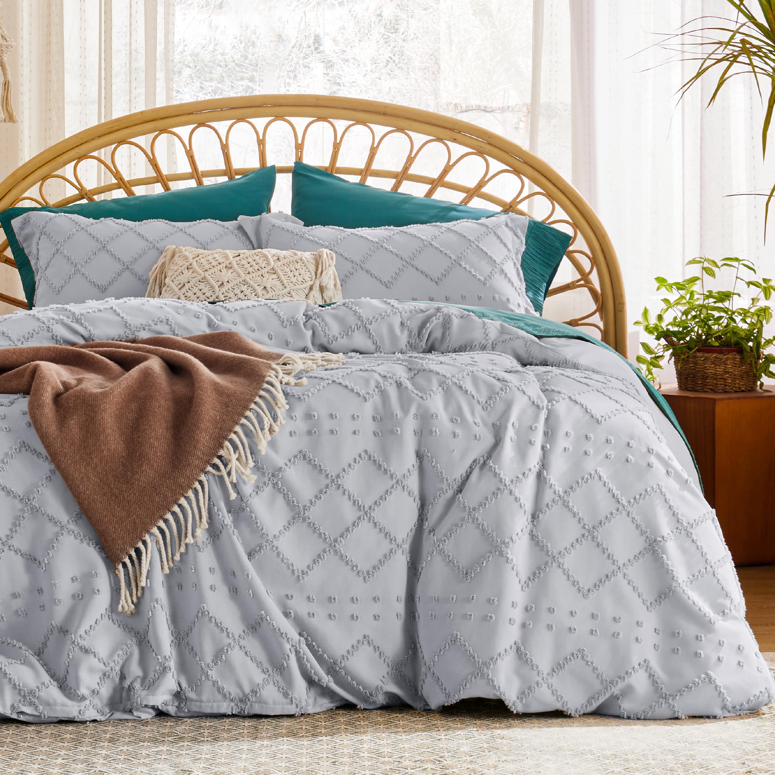 Photo 1 of Bedsure Boho Duvet Cover Queen Size - Light Grey Breathable & Soft Boho Bedding, Machine Washable Comforter Cover for All Seasons, Includes 1 Duvet Cover 90"x90" with 2 Pillow Shams & Zipper Closure