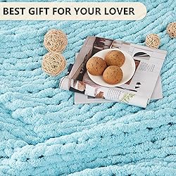L'AGRATY Chunky Knit Throw: 80''x90'' Chenille