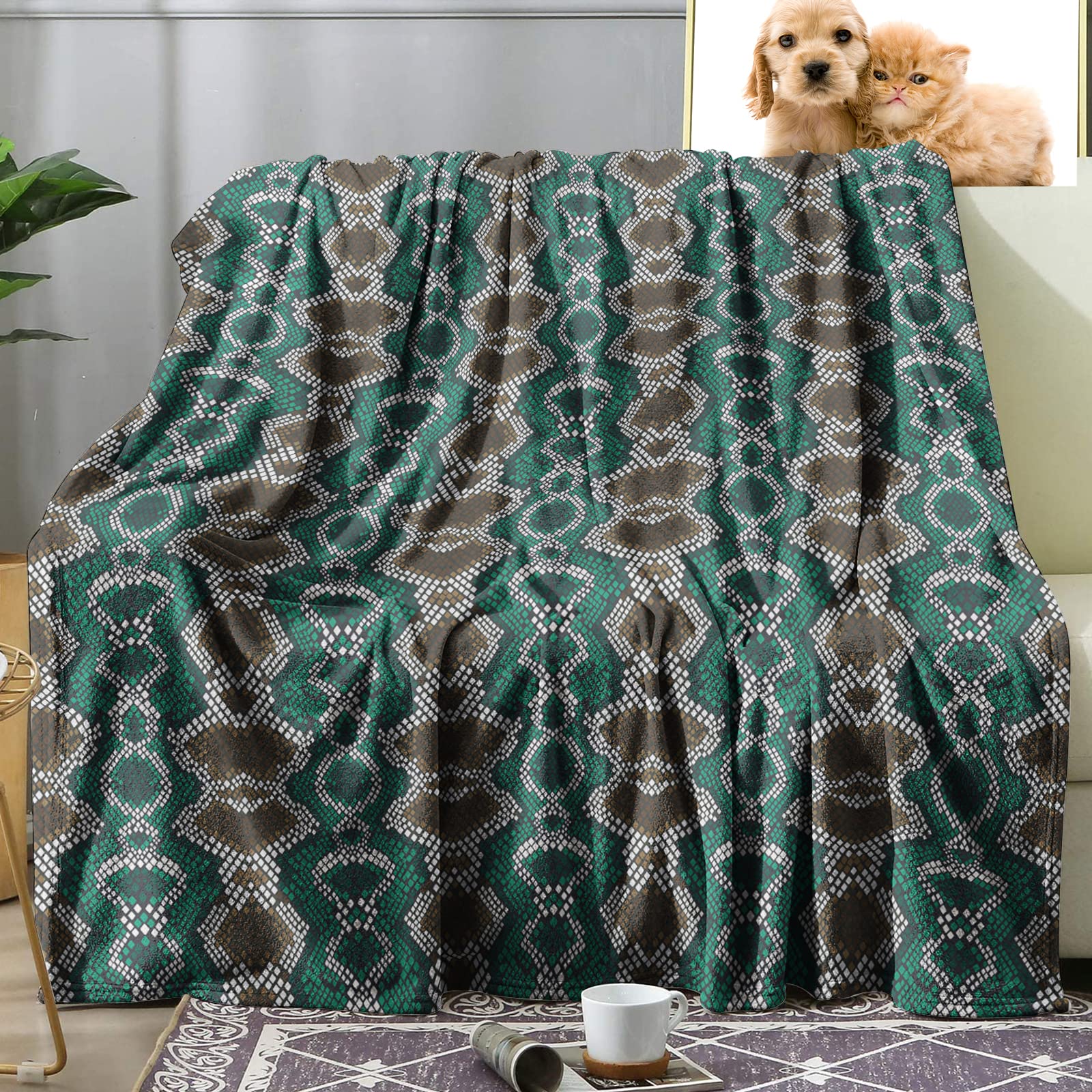 Sowide Snake Blanket, Green Soft Fleece Snake Print Blanket Throws, Flannel Reptile Animal Print Blanket, Cozy Warm Lightweight Fuzzy Plush Gifts for Women Adults, Couch Nap Bed Living Room, 50"x60"