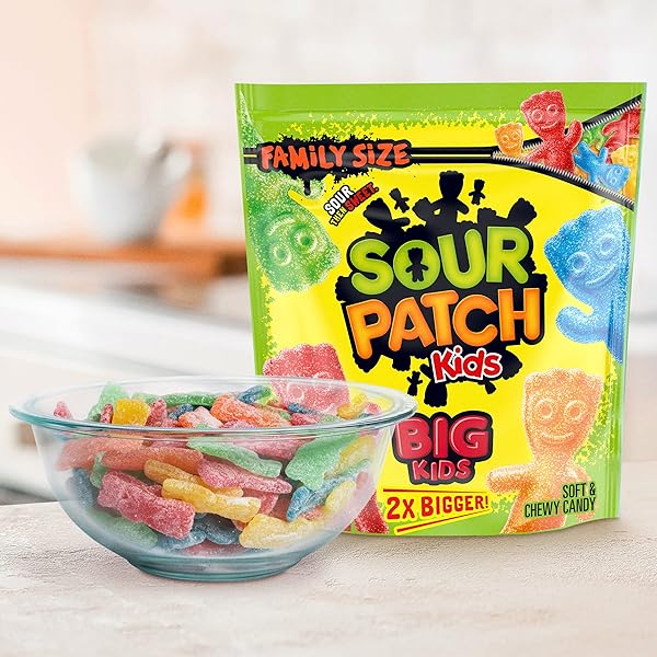 SOUR PATCH KIDS BIG KIDS SOFT & CHEWY CANDY, FAMILY SIZE, BULK CANDY, 1.7 LB