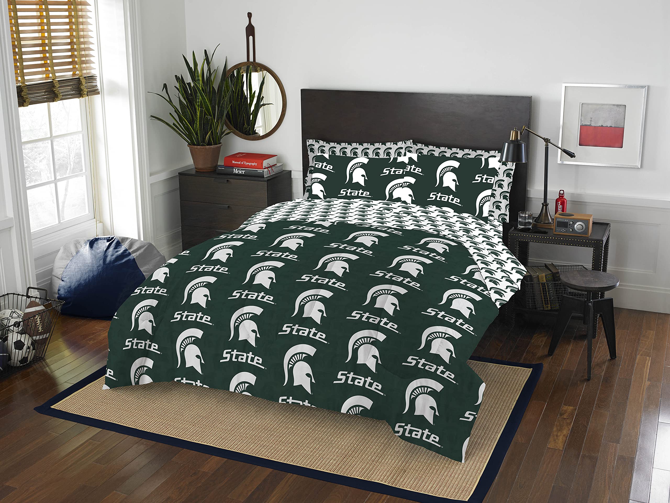 Northwest NCAA Michigan State Spartans Unisex-Adult Bed in a Bag Set, Queen, Rotary Image