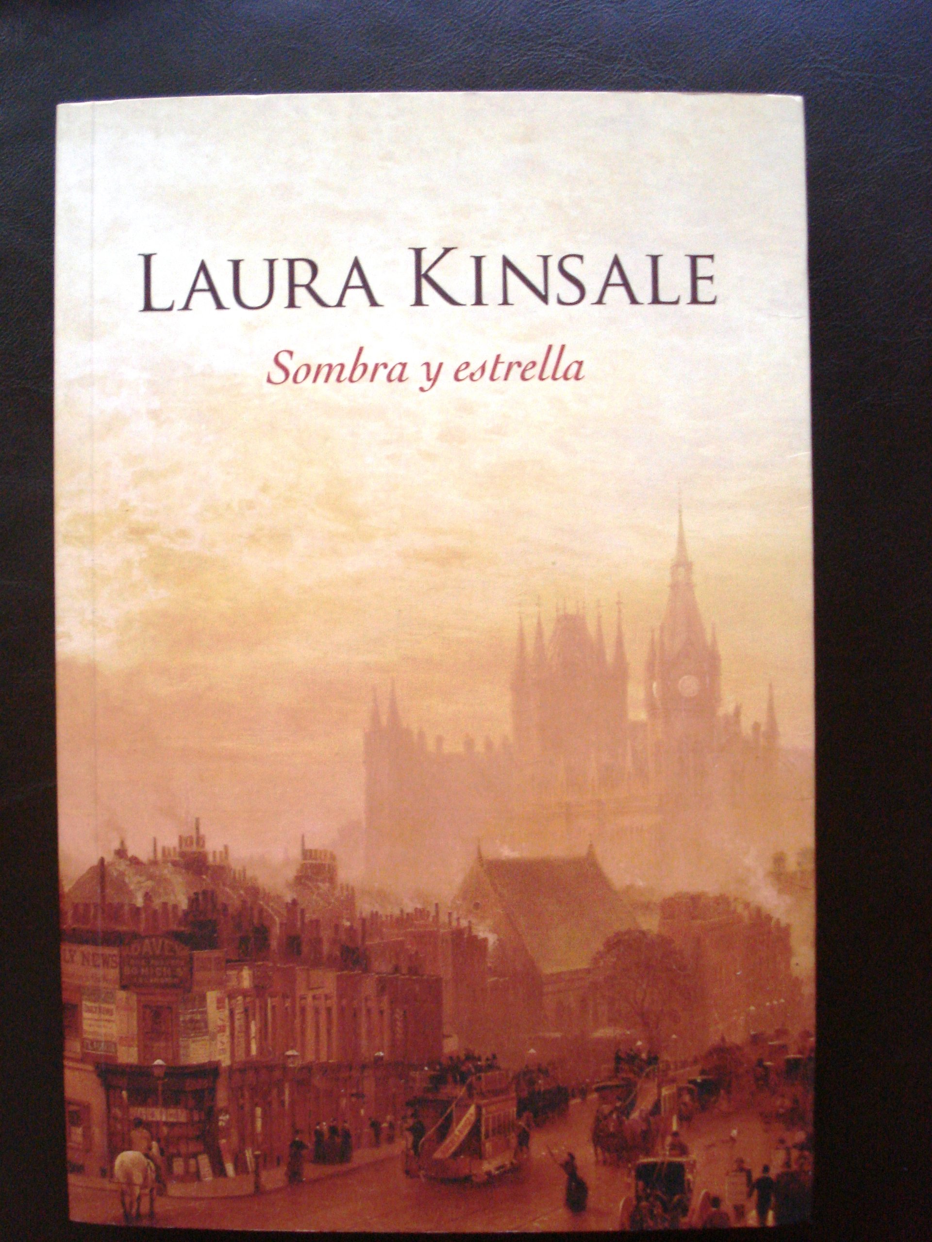 Portada de SOMBRA Y ESTRELLA (NARRATIVA FEMENINA)