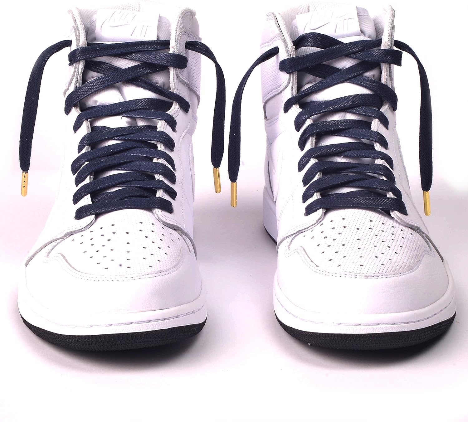 plastic cover on shoelaces