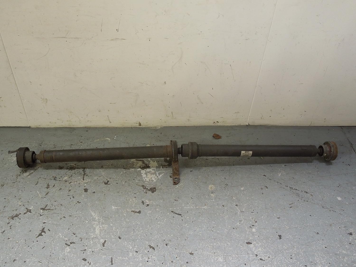 Audi A4 B6 B7 Cardan Prop Shaft Amazon.co.uk Car & Motorbike