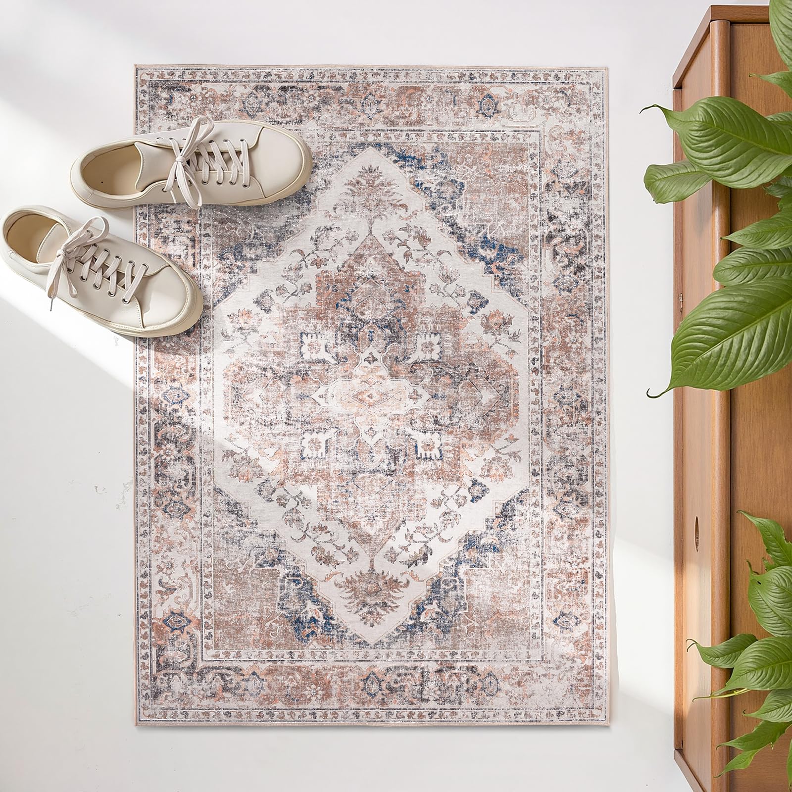 TOPICK Door mat Washable 60x90cm Light Red Entryway Doormat Indoor Floral Print Small Rug Thin Lightweight Non Slip Carpet for Kitchen Bathroom
