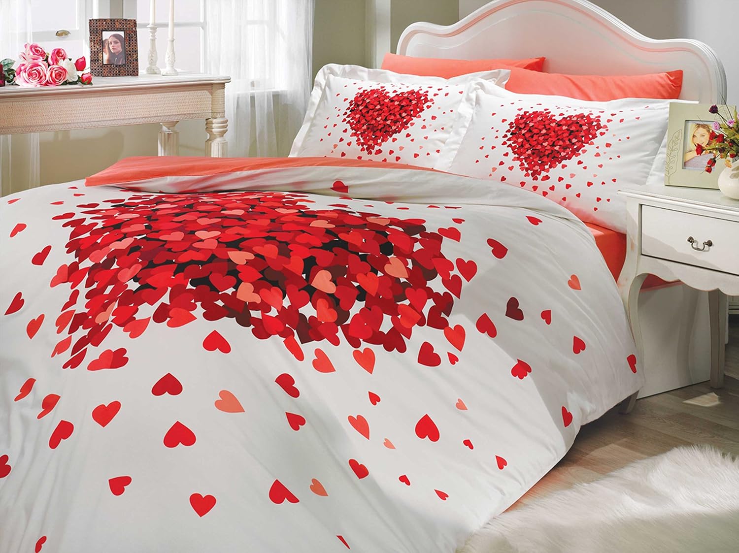 LaModaHome Queen Bedding Set Heart Love Themed with Duvet