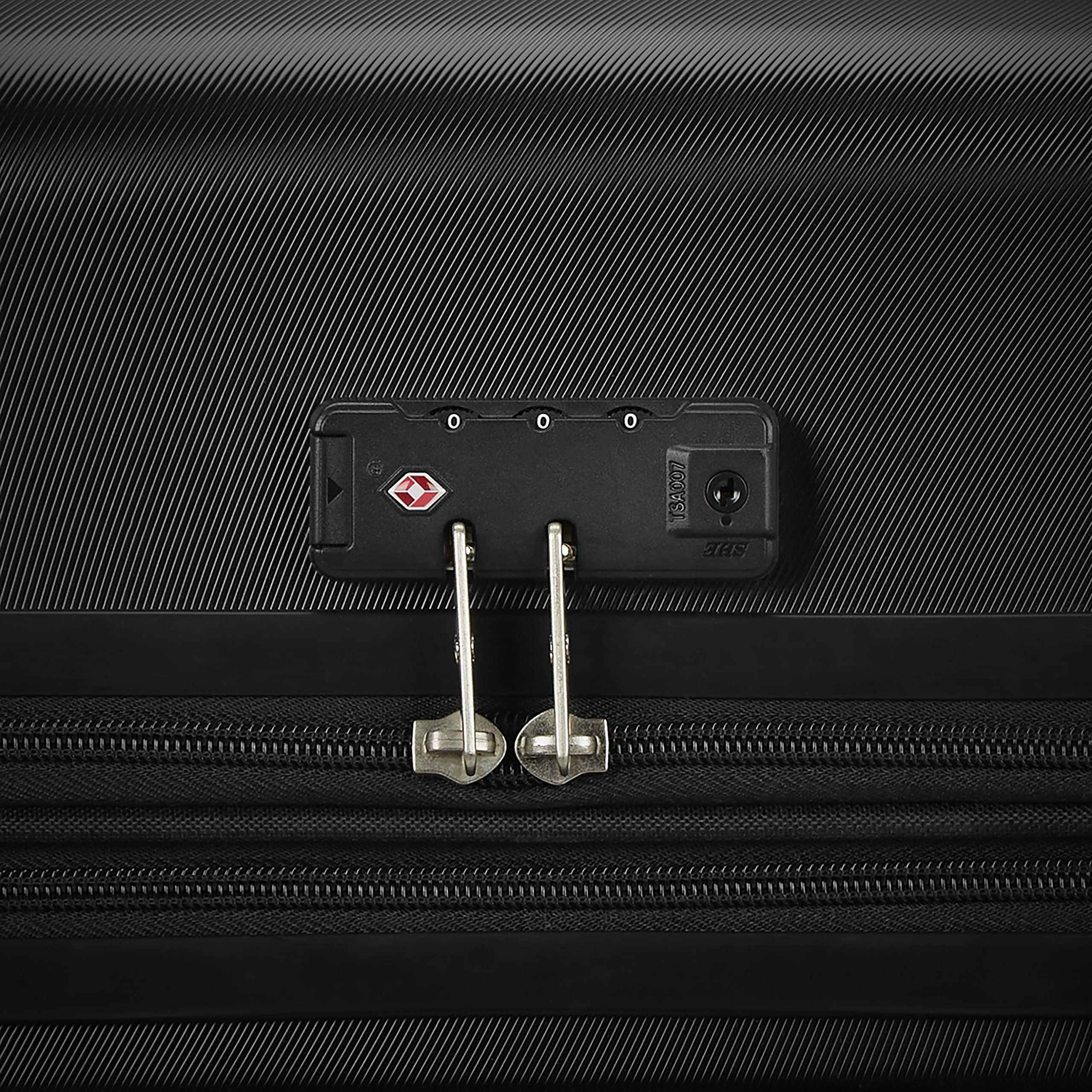 Samsonite Evolve SE Hardside Expandable Luggage with Spinners, Bass Black, 3PC Set (CO/M/L)