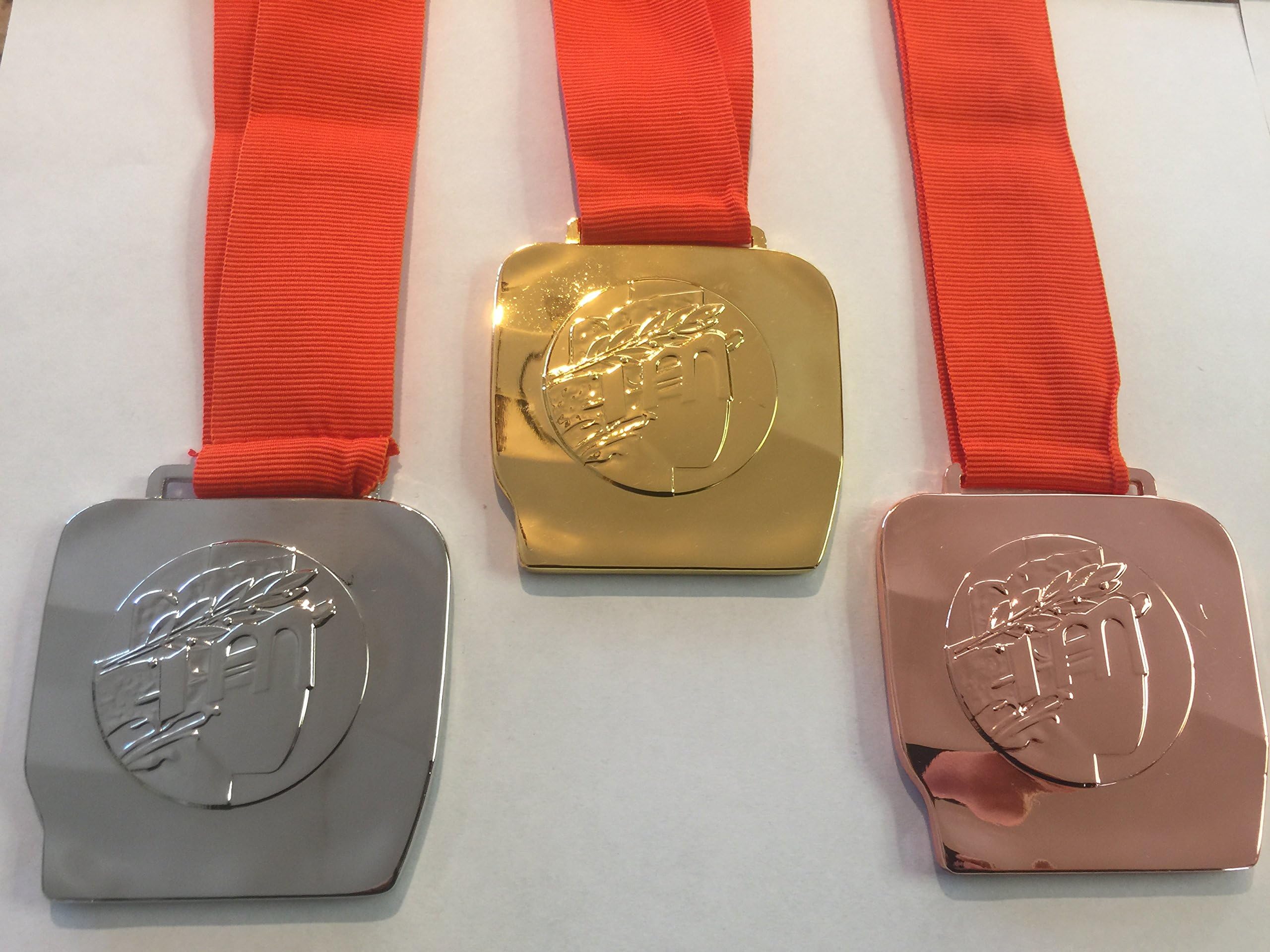 1984 OLYMPICS Sarajevo Medal Set YUGOSLAVIA Souvenir GOLD SILVER BRONZE Medals RARE Team USA China France Russia Canada
