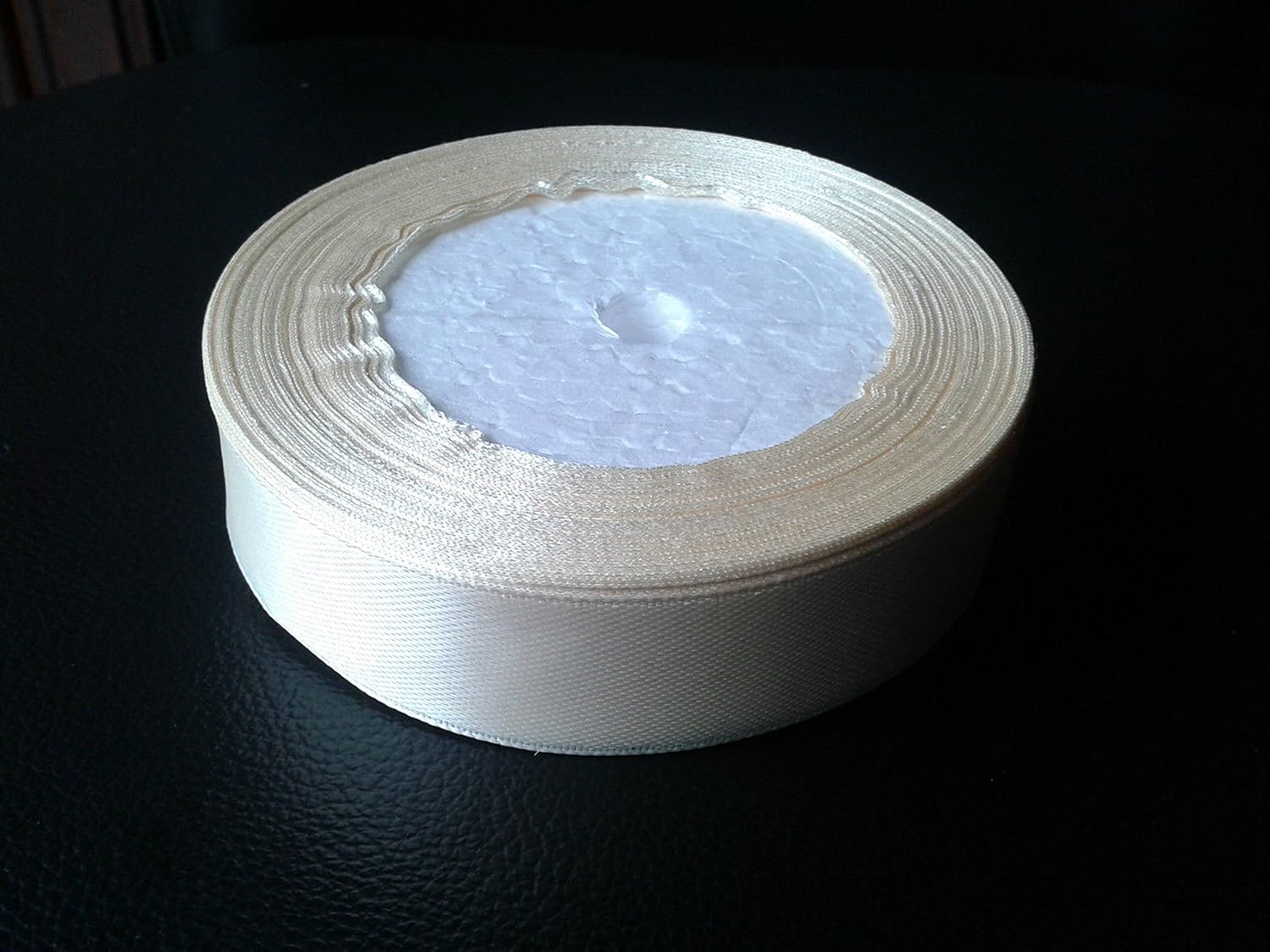 Cream 20mm Satin Ribbon Tying Gift Ribbon Wedding Trimming Crafts Apron