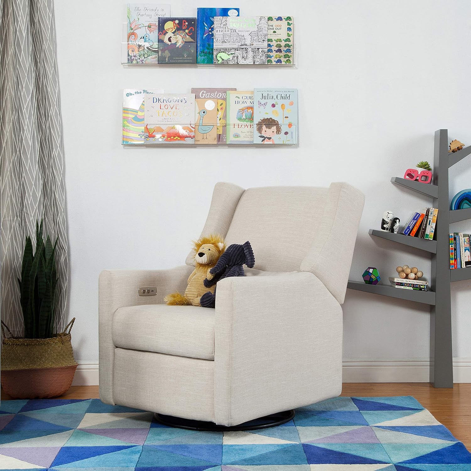 kiwi swivel recliner