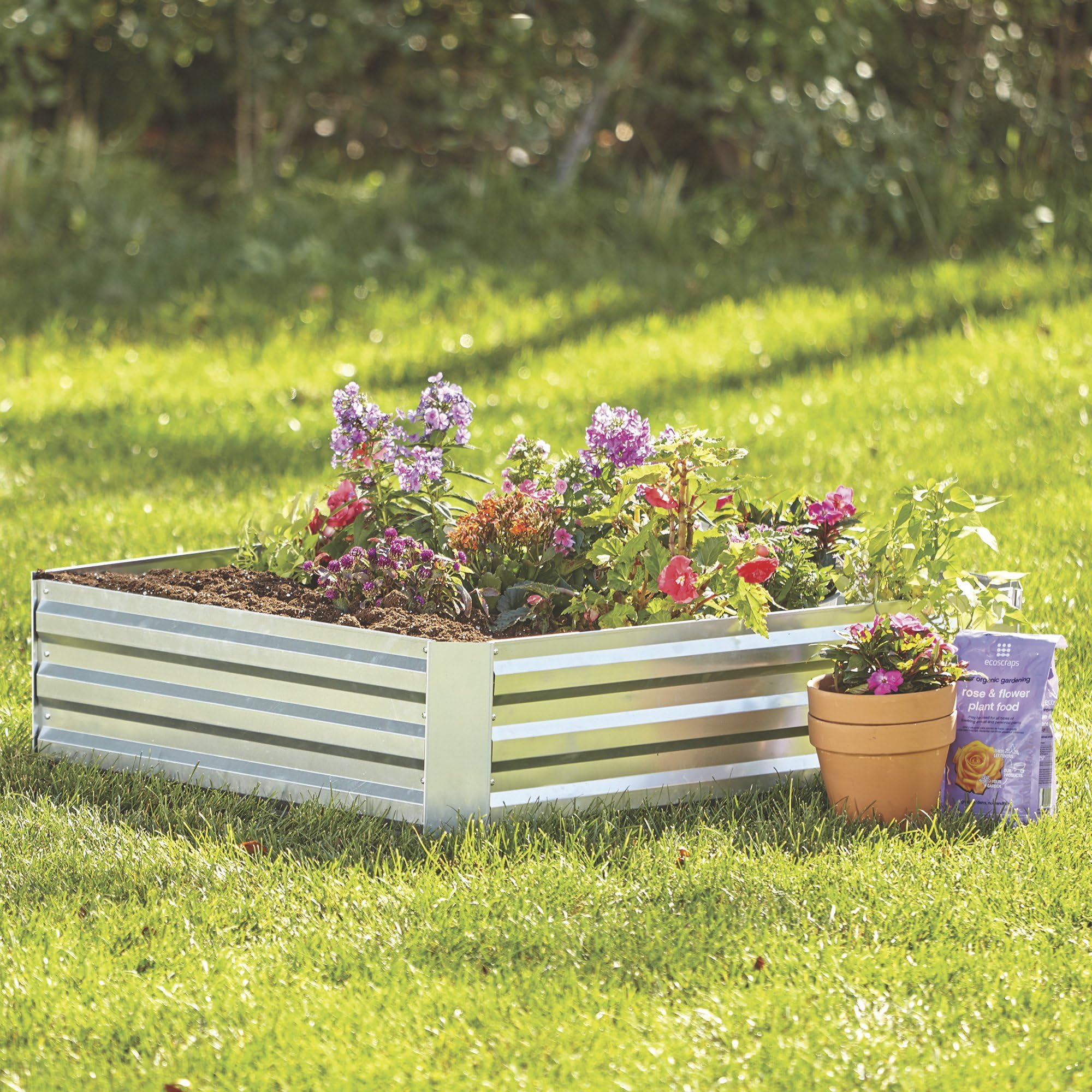 Kotulas Galvanized Steel Raised Garden Bed — 4ft. x 3ft.