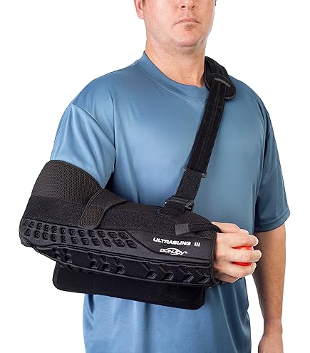 Amazon.com: Breg Slingshot 2 Shoulder Brace : Health & Household