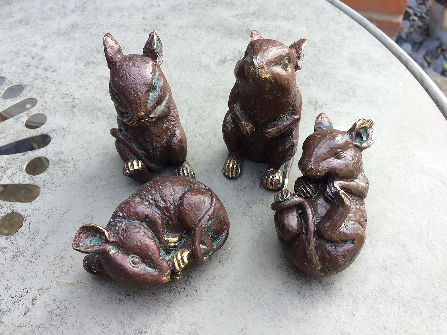 London Ornaments Set Of 4 Bronze Effect Cute Mice (B) - Image 3