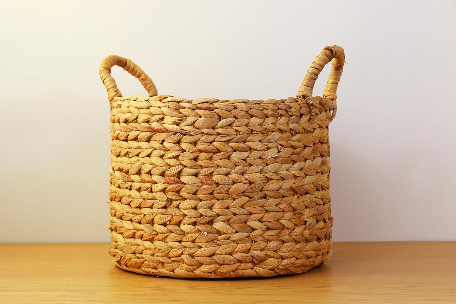 Gras Rustic braided straw baskets with handles/flower pot