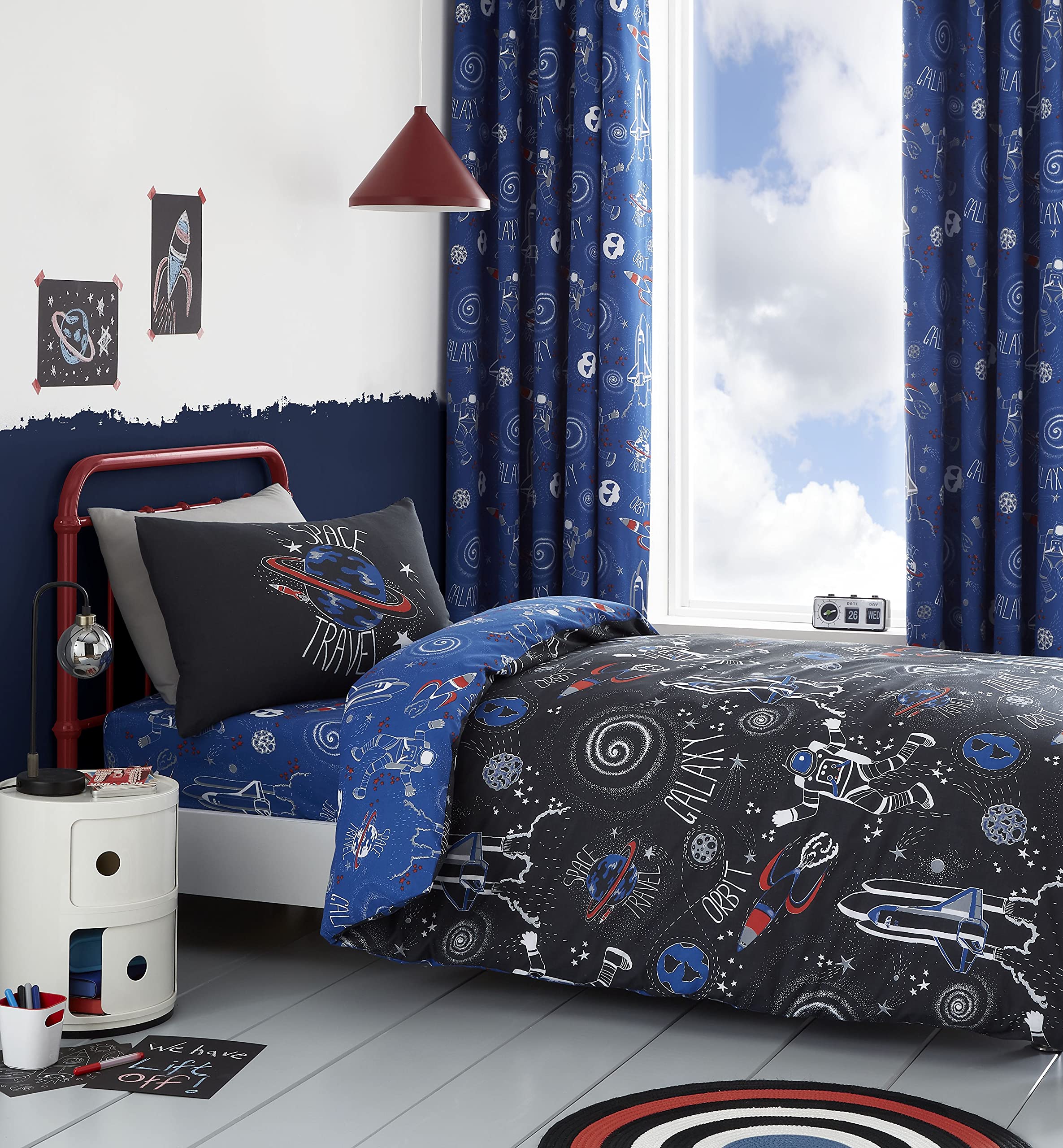 Catherine Lansfield Space Adventure Glow In The Dark Double Duvet Set Black, BD/55624/W/DQS/BK