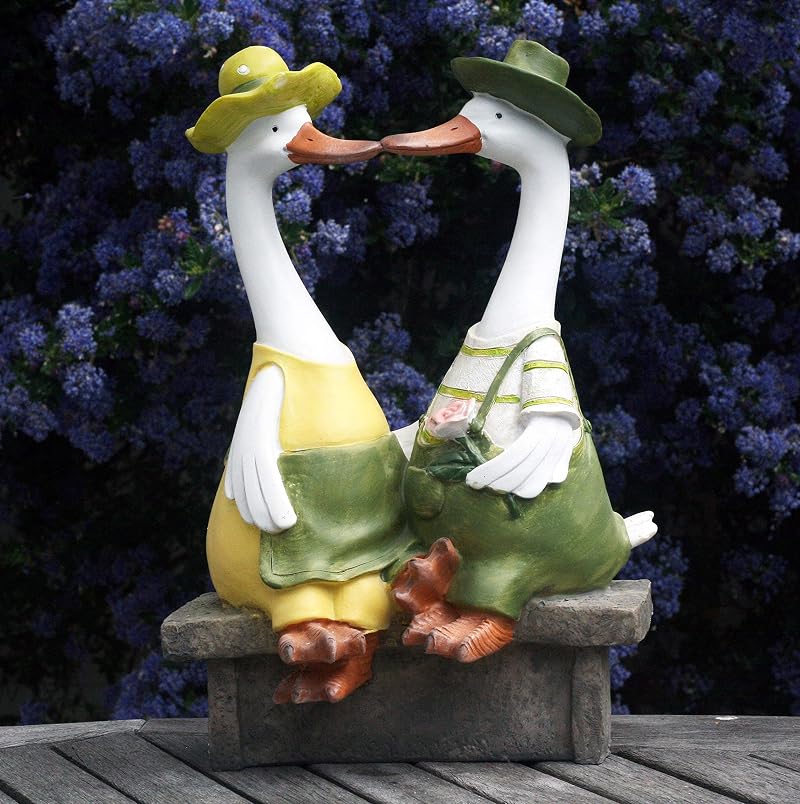 FHFY Garden Darcy and Derek Duck On A Bench 30cm Tall Resin Ornament