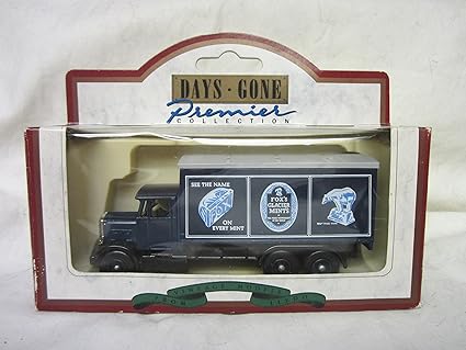 Amazon Com Lledo Days Gone Premier Collection 1937 Scammell 6 Wheeler Fox S Glacier Mints Diecast Truck Toys Games