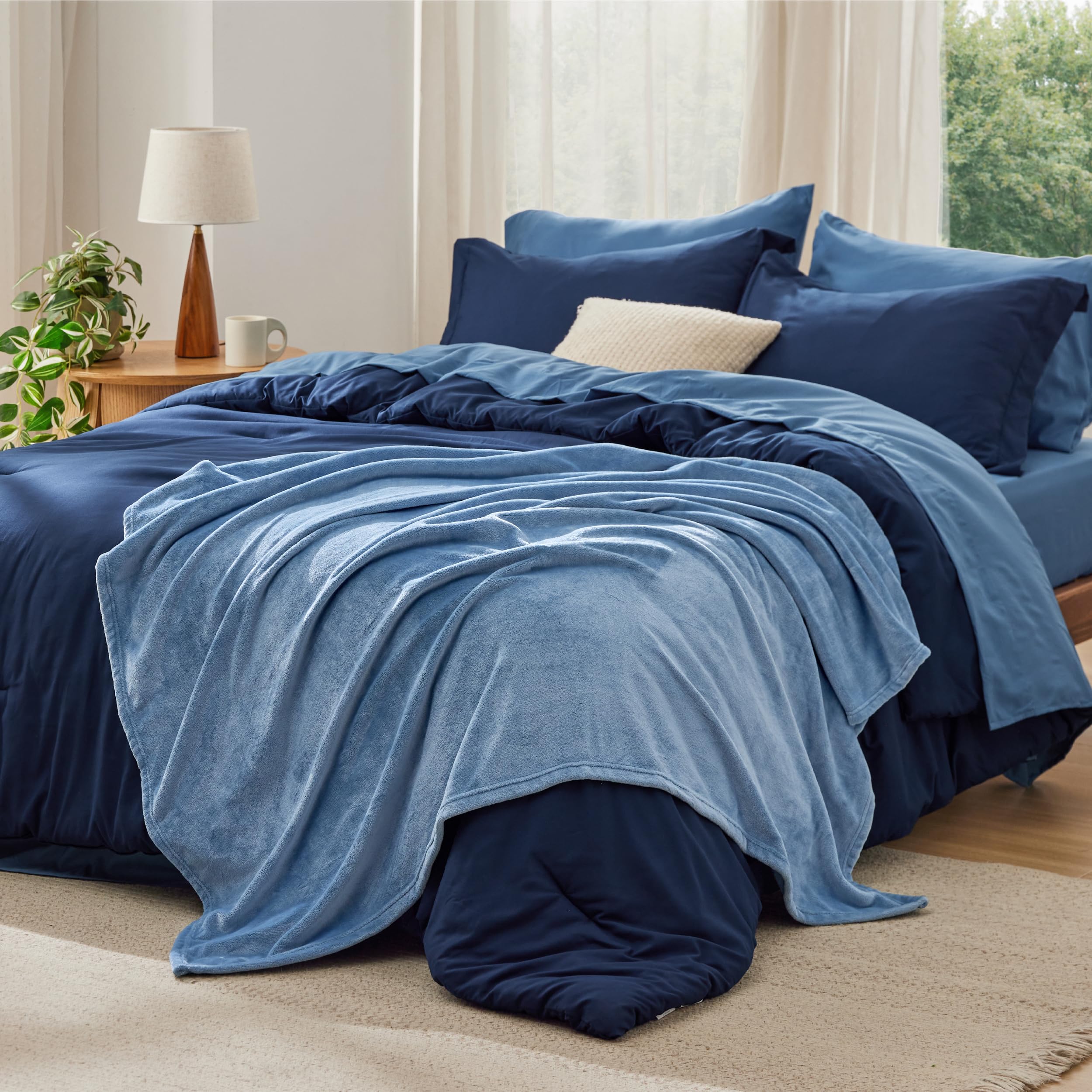 Photo 1 of *** TEAL COLOR ***Bedsure Full Comforter Set Navy Blue, 8 Pieces Prewashed Full Size Bed in a Bag with Soft Fleece Bed Blanket, Down Alternative Bedding Set for All Seasons, Sheets, Pillowcases & Shams