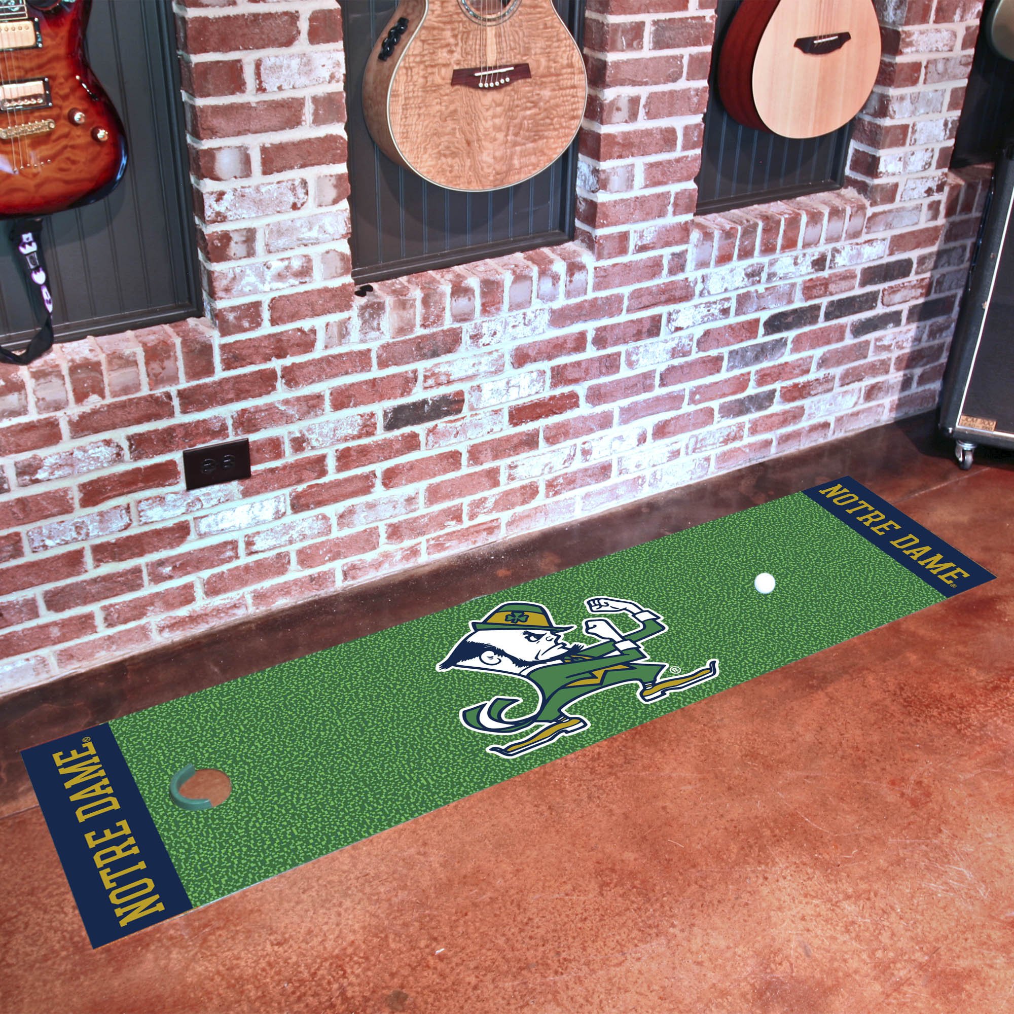 Fan Mats Notre Dame Utility Mat Putting Green Mat/18"x72"