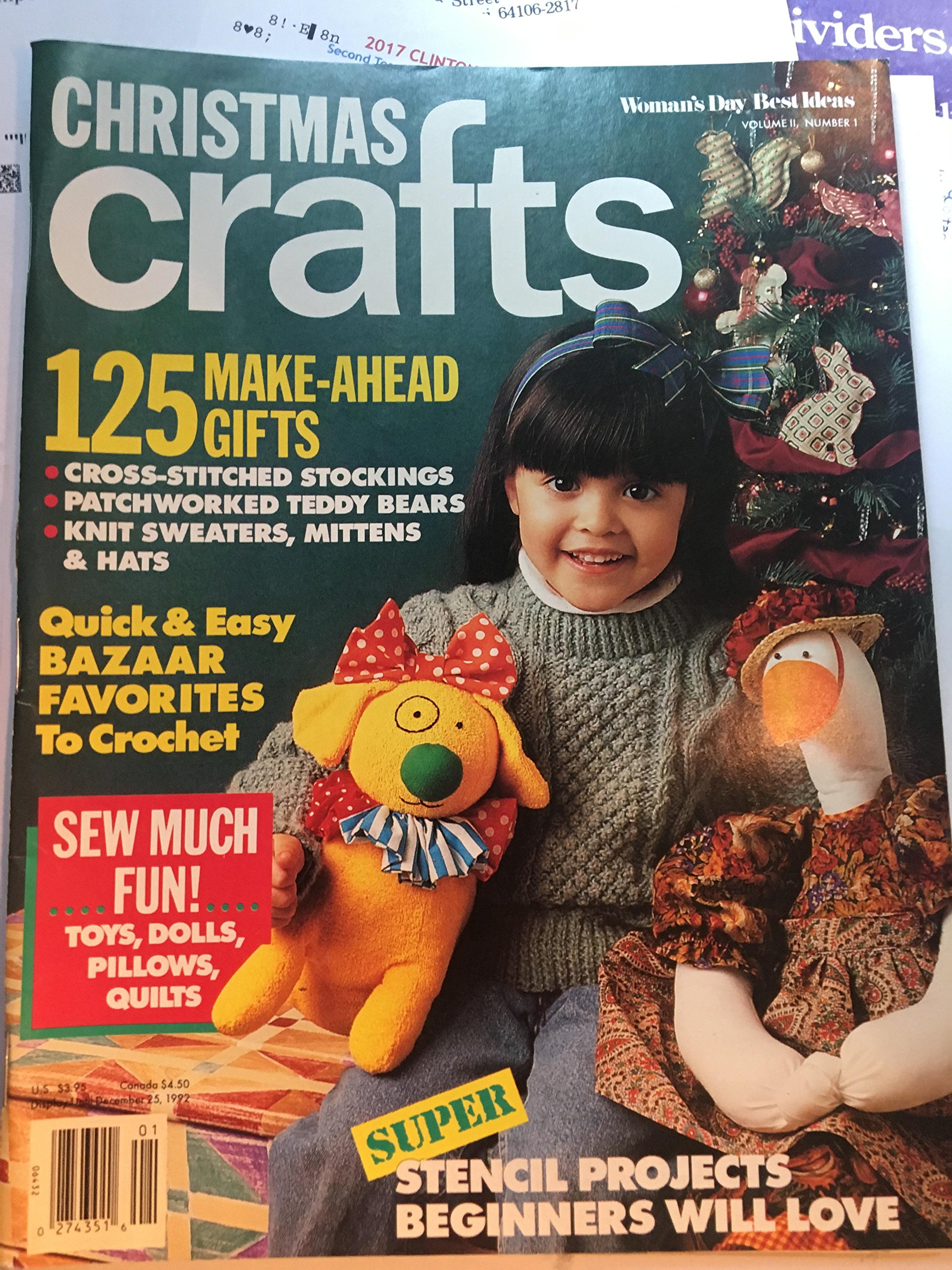 Download Christmas Crafts Magazine Woman S Day Best Ideas Vol Ii No 1 1992 Carolyn M Gatto Amazon Com Books PSD Mockup Templates