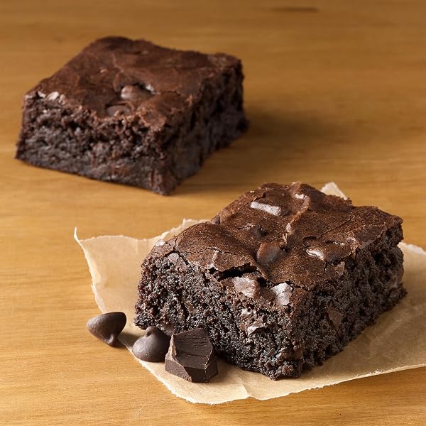 BETTY CROCKER SUPREME CHOCOLATE CHUNK BROWNIE MIX, 18 OZ