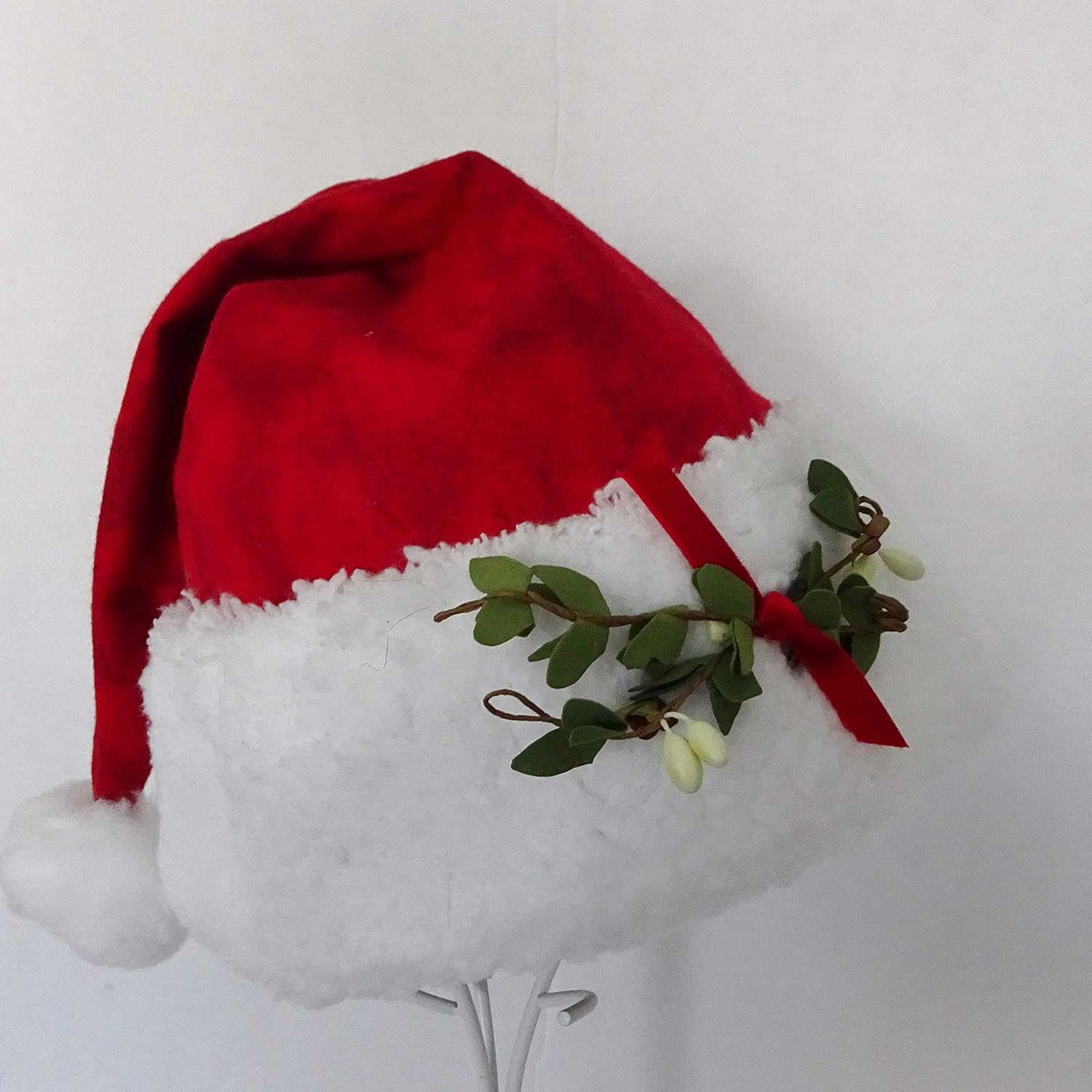 mistletoe christmas hat