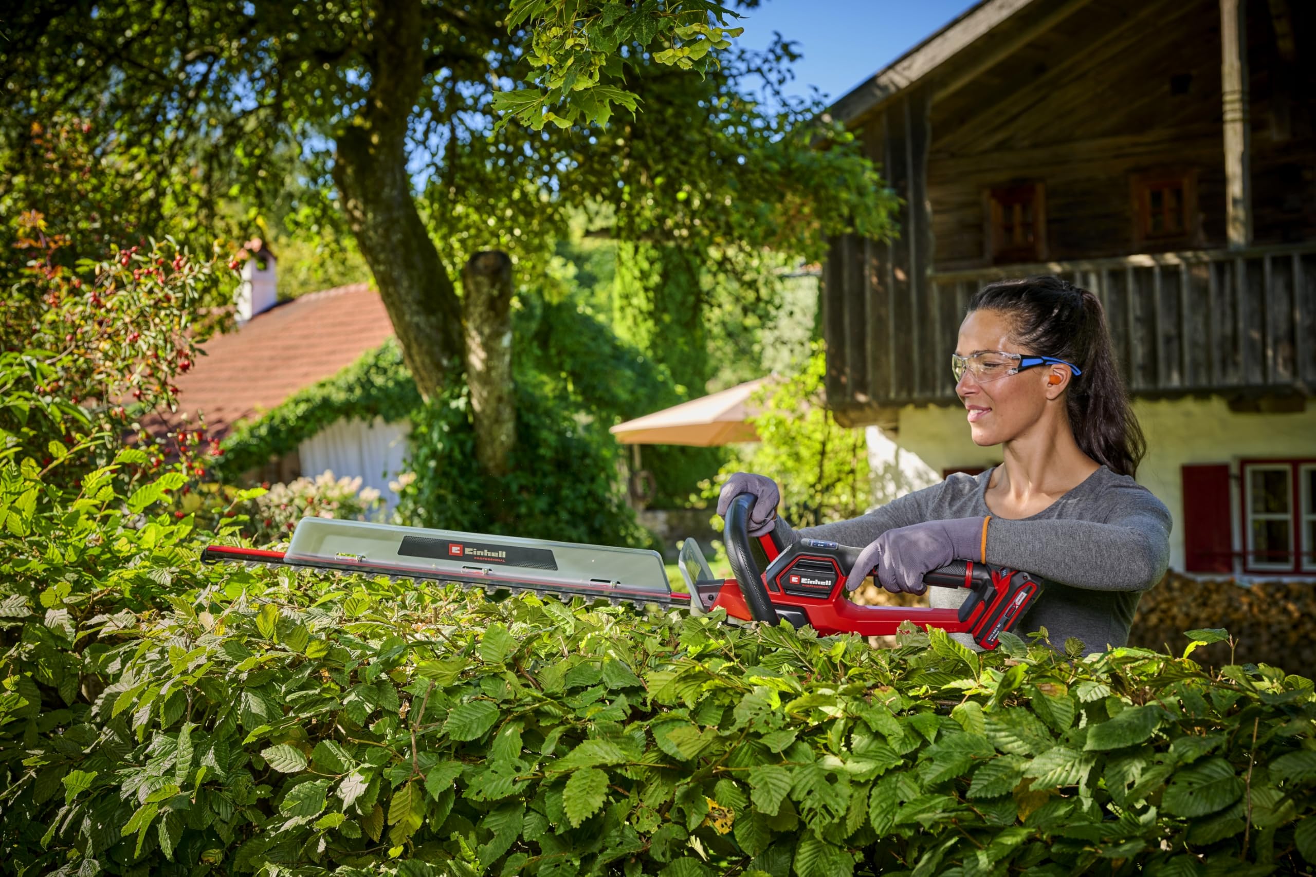 Einhell Professional Akku-Heckenschere GP-CH 18/61 Li BL-Solo Power X-Change (18 V, Brushless, Schnittlänge 61 cm, Anti-Blockier-System, inkl. Köcher, ohne Akku) 4