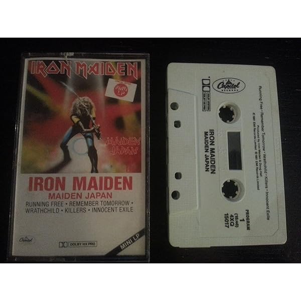 【超貴重！】初期IRON MAIDEN  直筆サイン入りハンカチ(^_−)−☆ 51uO2LVqE4L._UF350,350_QL80_.jpg