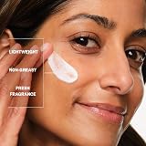 Olay Regenerist Niacinamide SPF30 Day Cream 50ml non-greasy view 5