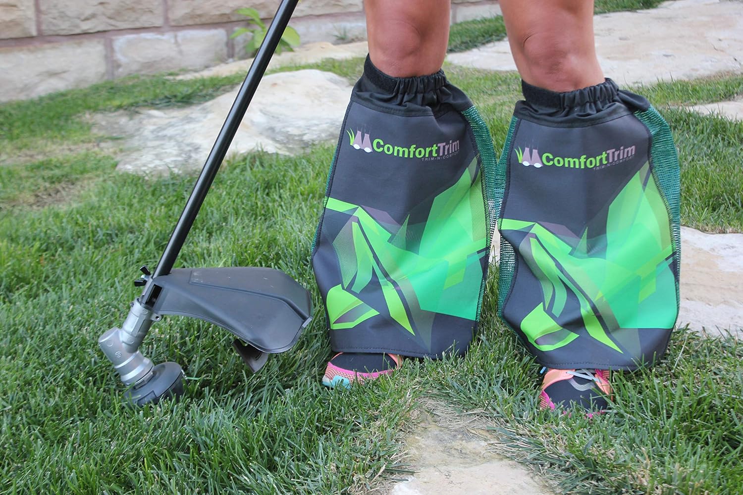 ComfortTrim Leg Covers/Gaurds for Weed Eating and Triming 5050396648763