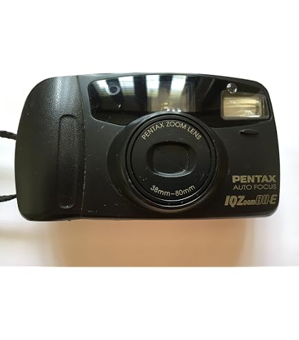 Amazon.com : Pentax ZX-30 Quartz Date 35mm SLR Camera Kit with 35