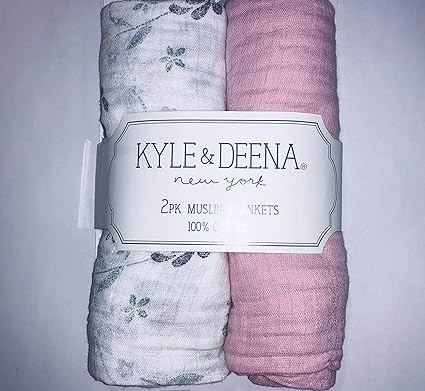 kyle and deena muslin blanket