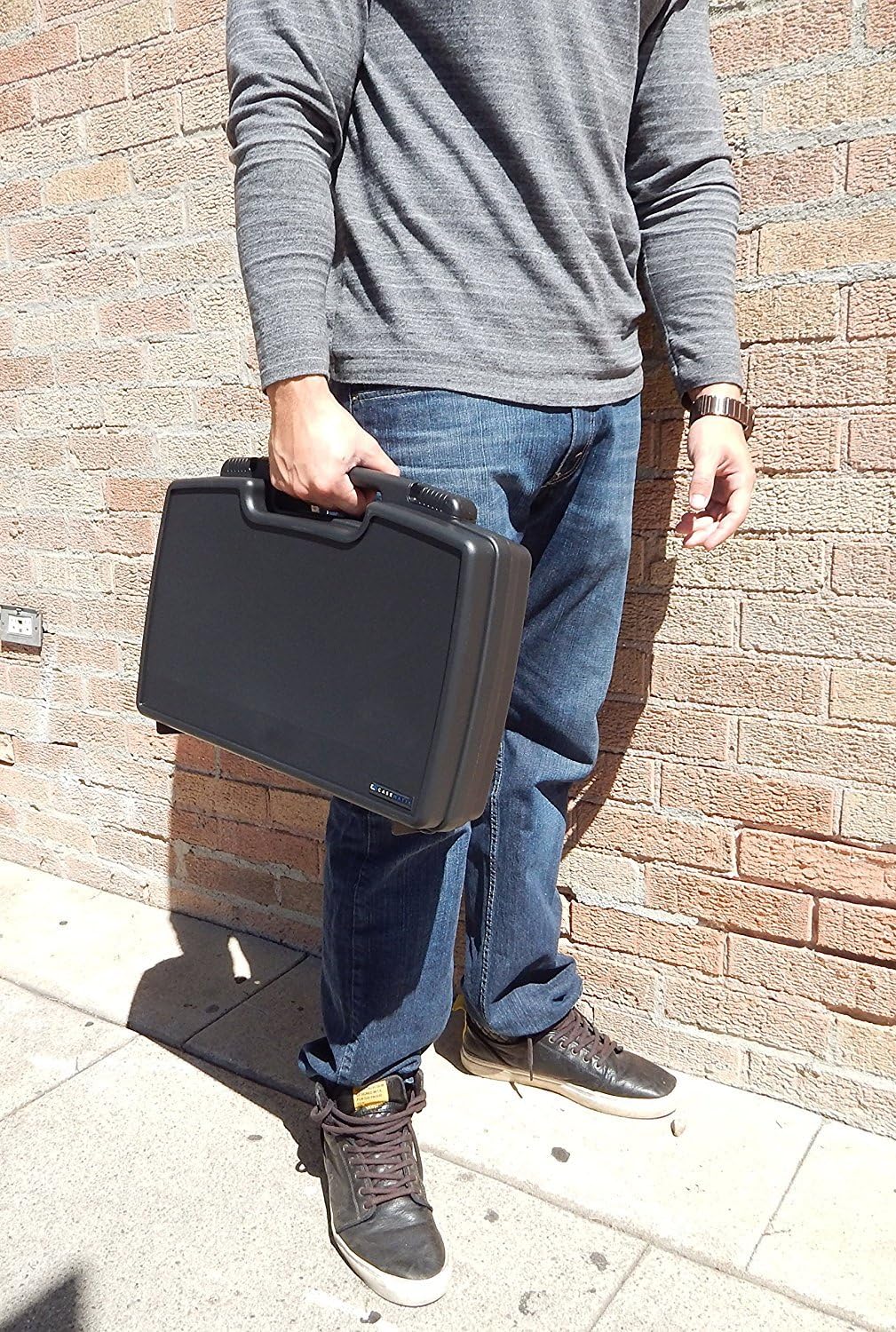 Amazon Com Casematix Protective Storage Case For Anova Culinary Pcb 1us K1 Bluetooth Precision Cooker And Sous Vide Clip Kitchen Dining