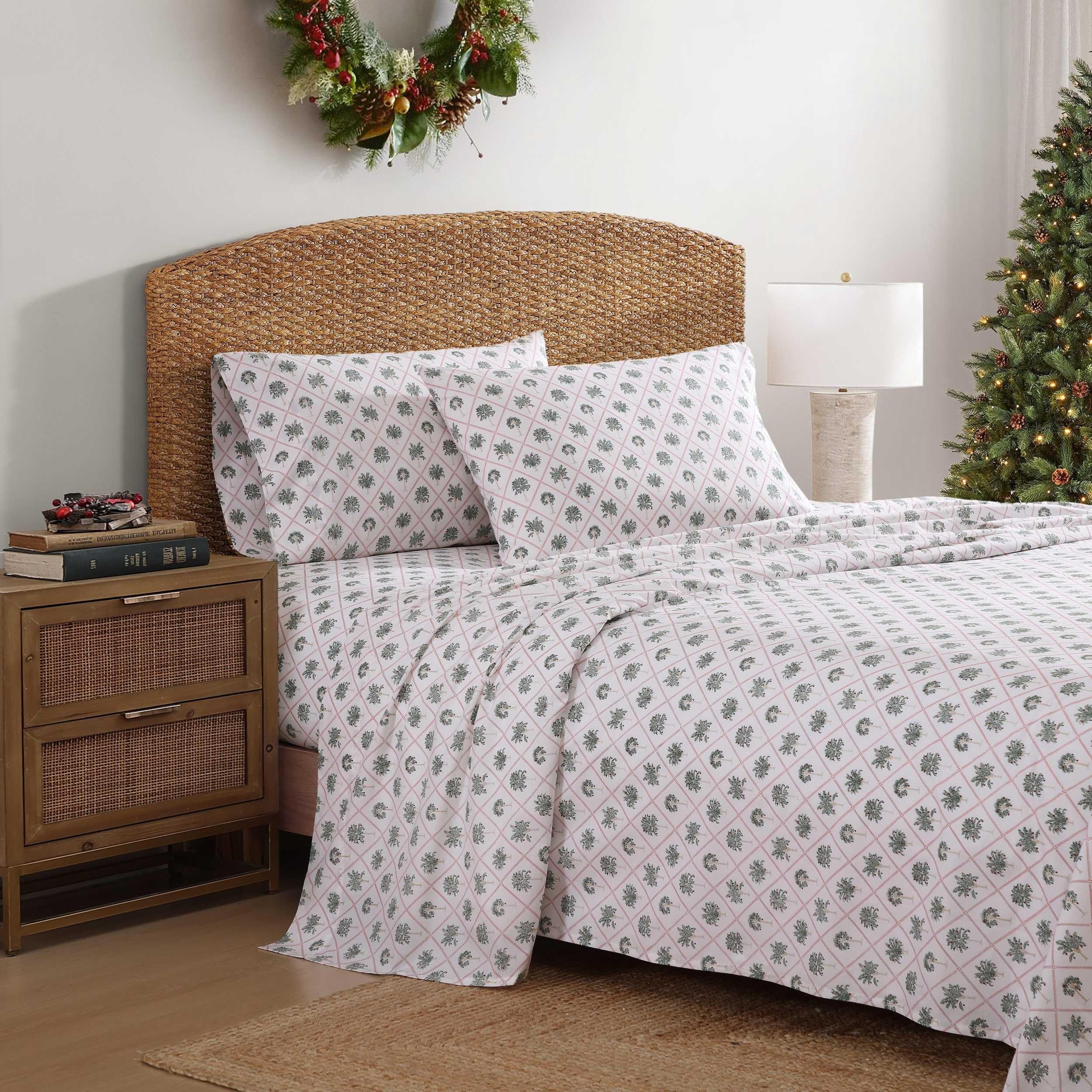 Tommy Bahama - Queen Size Sheet Set, Crisp & Cool Cotton Percale Bedding with a Smooth Lightweight Feel, 4 Piece Holiday Bed Sheets with Matching Pillowcases (Palm Tree Trellis Red) Image