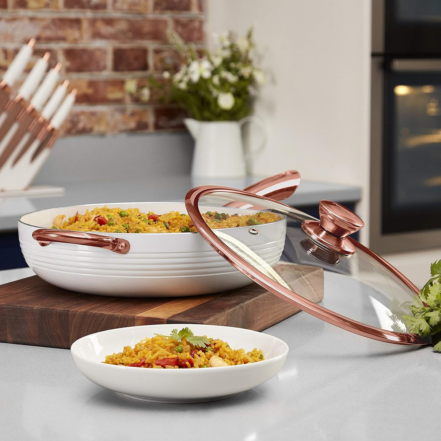 Tower T800003RW Linear Induction Saute Pan With Lid, Non Stick Cerasure Coating, White And Rose Gold, 2.6 Litre, 28 cm - Image 5