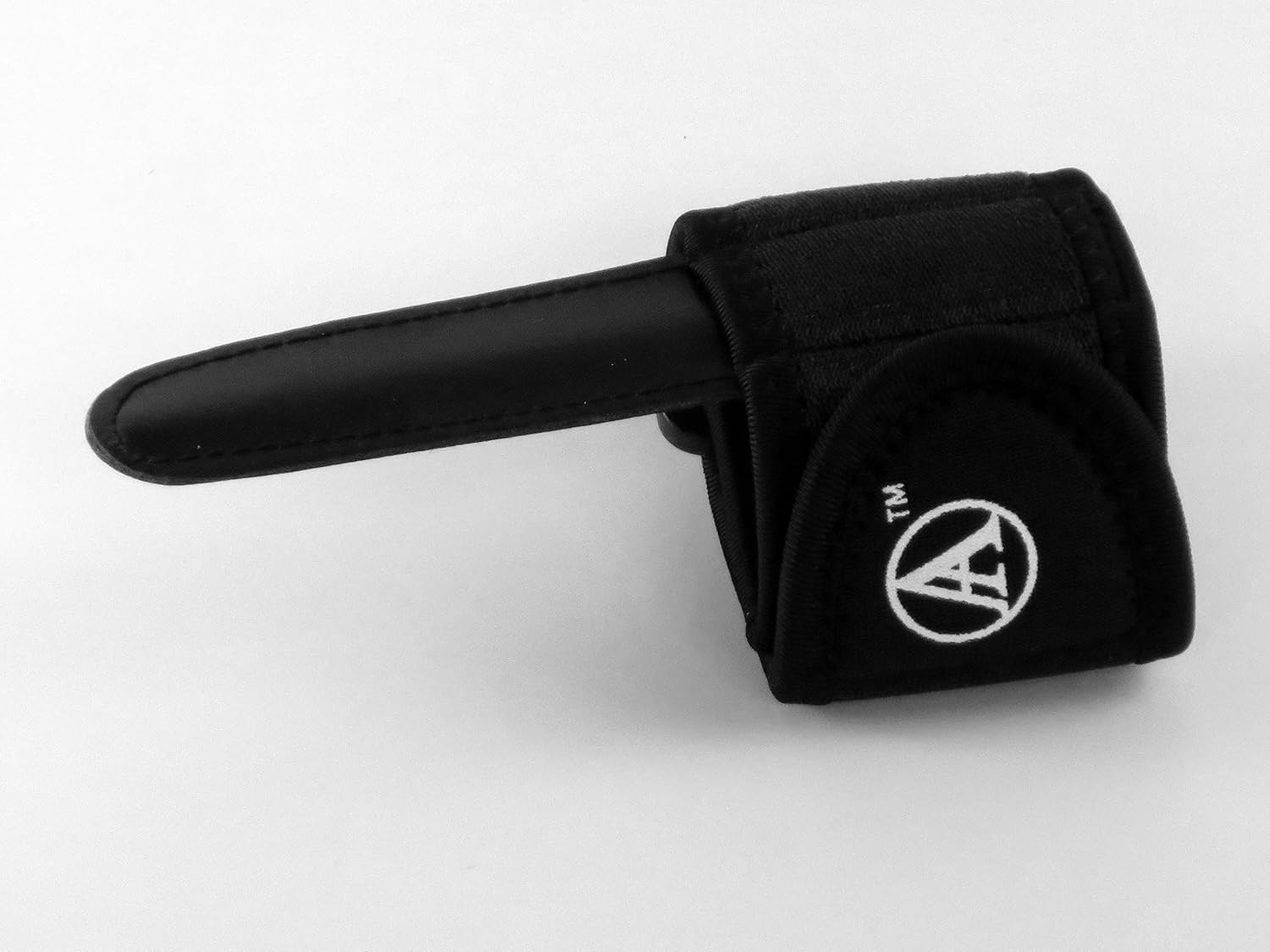 Tennis Swing Wrist Training Aid for Volleys, Forehands and Backhands - SnappyWrist : Sports & Outdoors