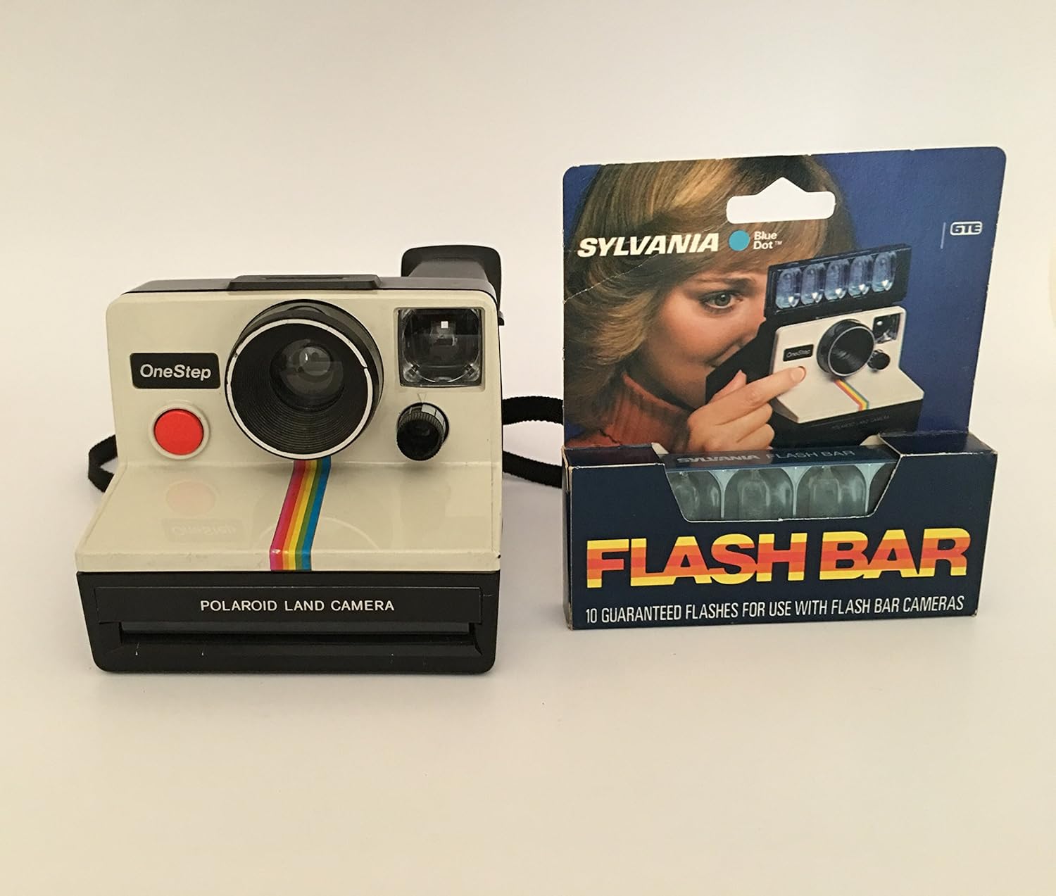 Amazon.com : Polaroid OneStep SX-70 White/Rainbow Camera : Instant Film  Cameras : Camera & Photo