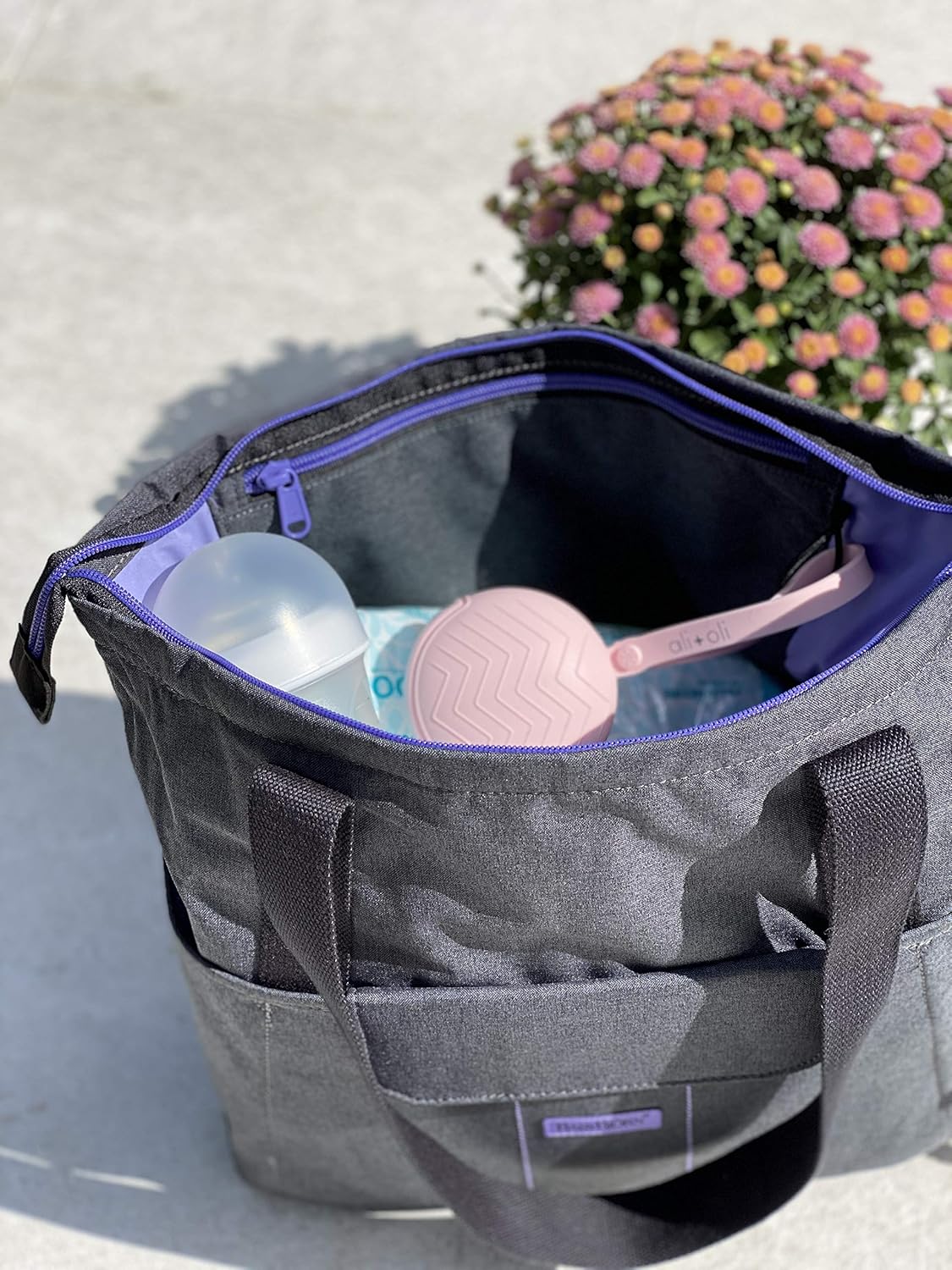 Ali+Oli Pacifier Holder Case (Lunar Rock) : Baby