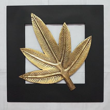 Aalokik Art Prince Leaf Wall Art