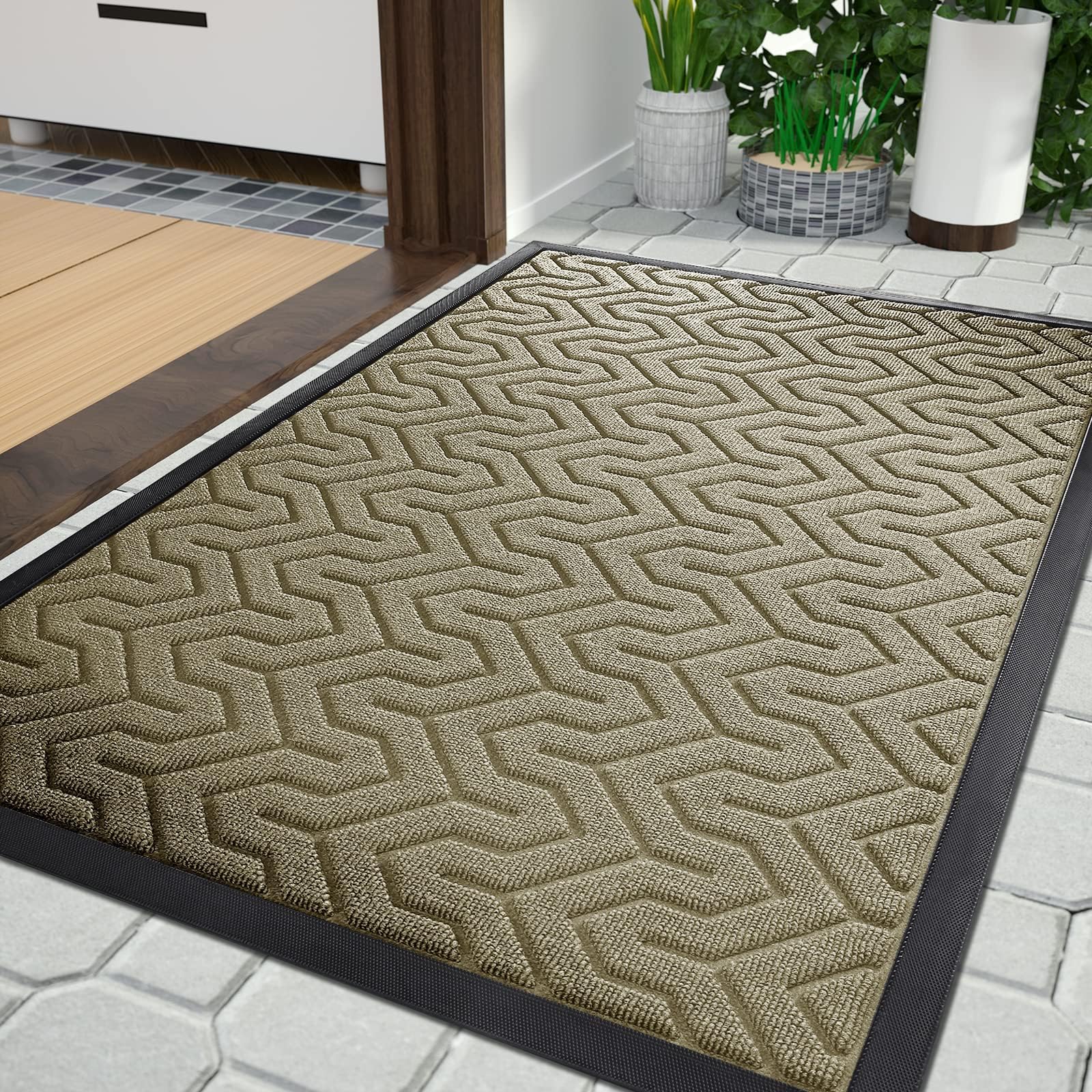 Yimobra Door Mats, Heavy Duty Water Absorbent Mud Resistant Easy Clean Entry Outdoor Mat,Non Slip Backing, Exterior Mats for Outside Patio Porch Farmhouse, 81 x 120 cm, Beige
