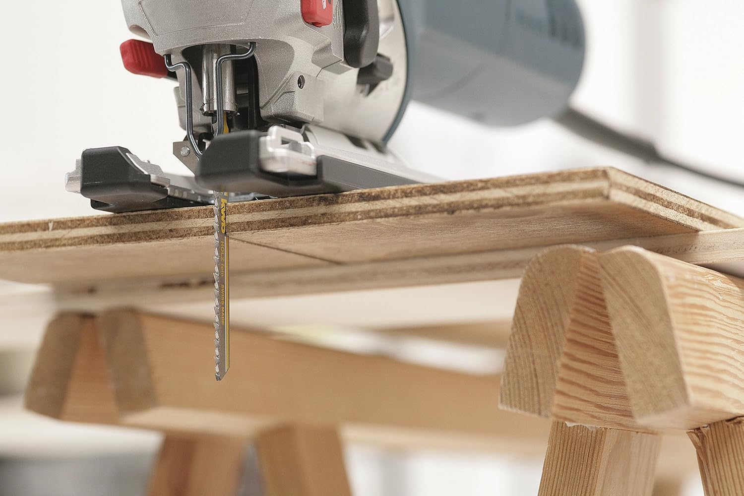 kwb Jigsaw Blades for Wood Made Of Flexible Hcs Steel With Single-Cam Shank (T-Shank), Single tooth - Image 4