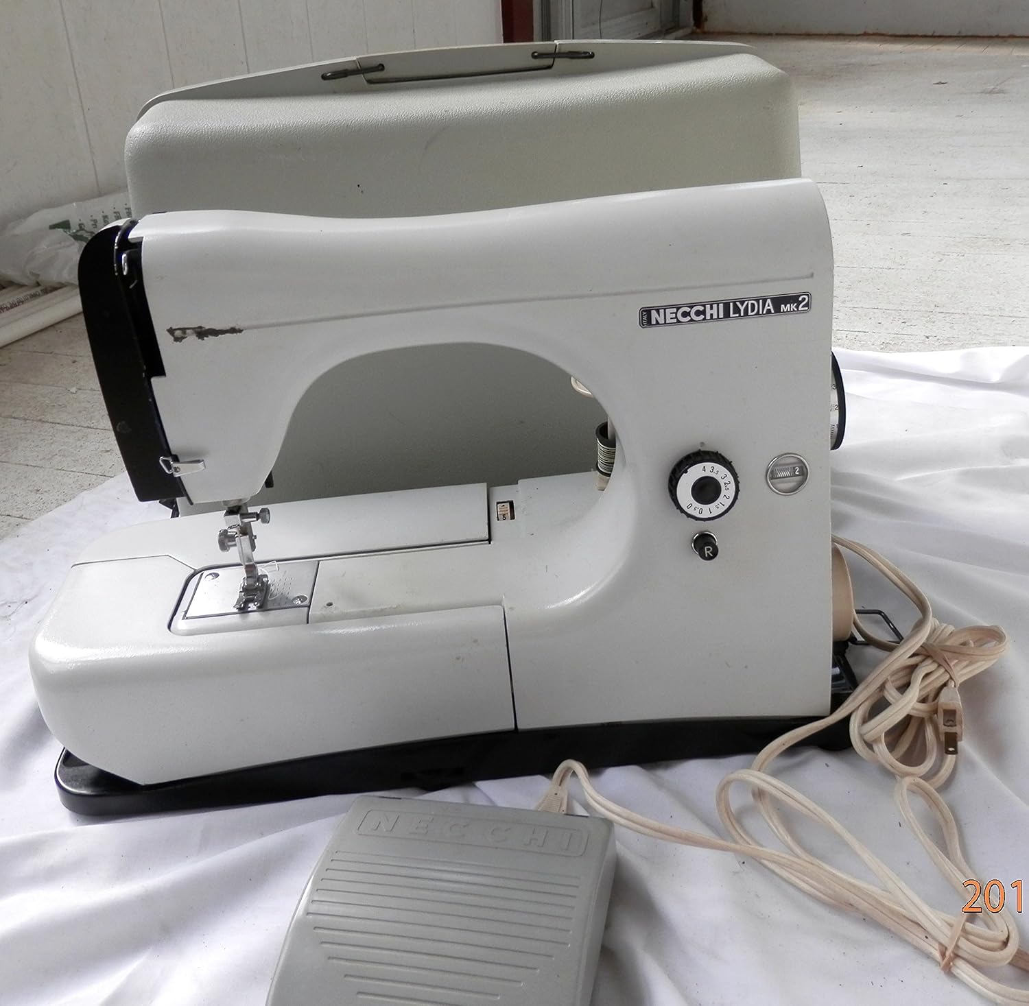 Necchi Lydia Sewing Machine