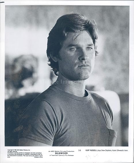 Vintage Photos 1984 Photo Kurt Russell Actor Celebrity Drew Stephens Silkwood Lover Movie 8x10 Amazon Co Uk Kitchen Home