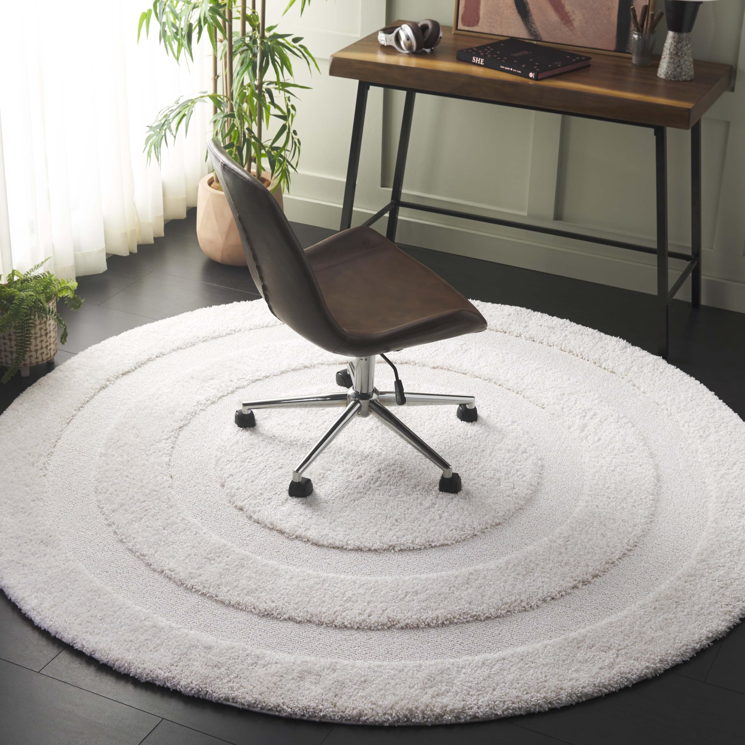 Safavieh Florida Shag Collection Area Rug - 8' Round, Creme/Creme, Geometric Design, Plush 1.2 Inch Thick Ideal for High Traffic Areas in Living Room, Bedroom, Dining (SG454-1111) Image