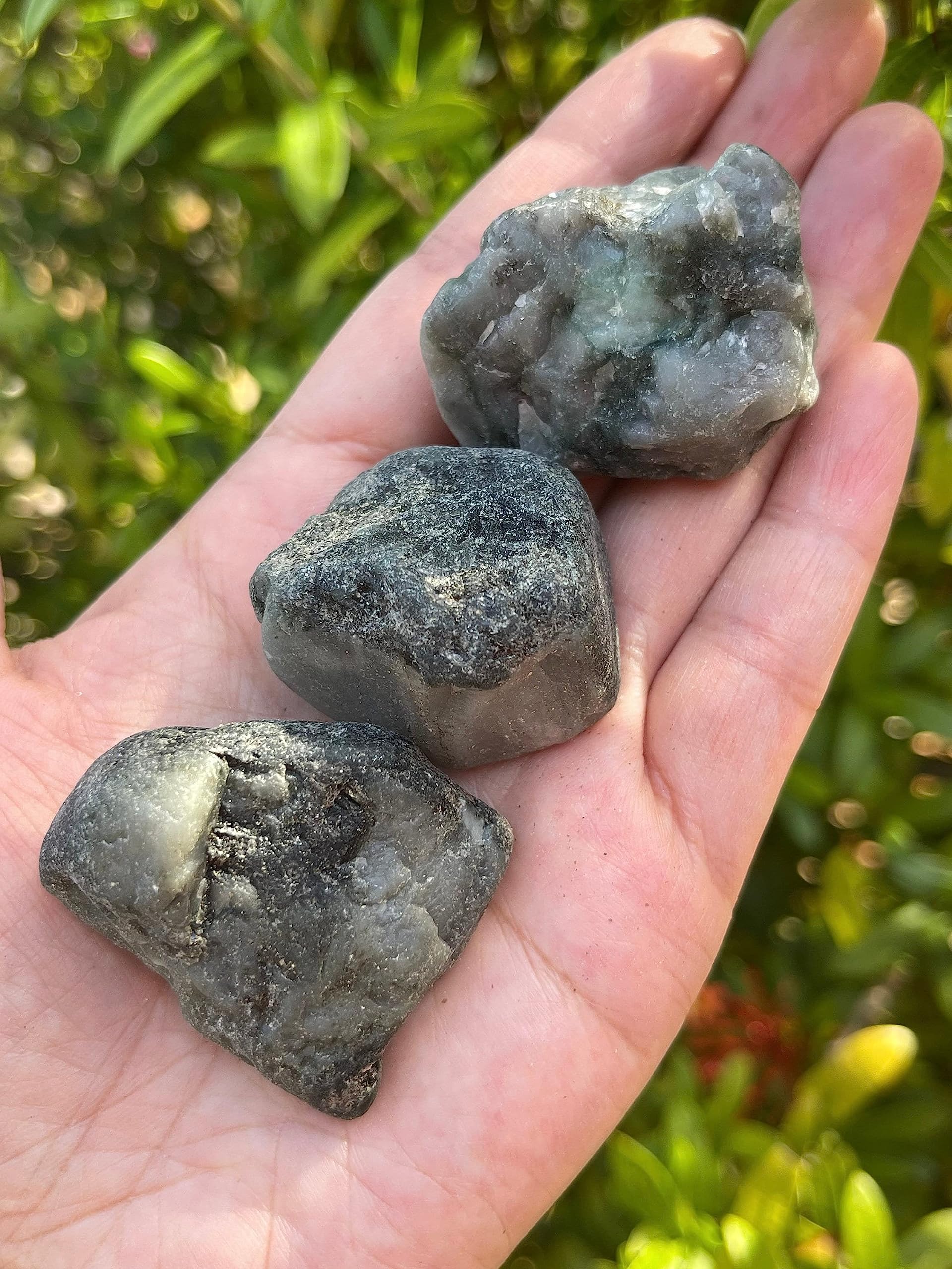Photo 1 of GAF TREASURES 3 Pcs Raw Emerald Crystals, Natural Emerald Stone, Natural Rough Emerald Crystals, Emerald Rough, Emerald Healing Crystals (Emerald)