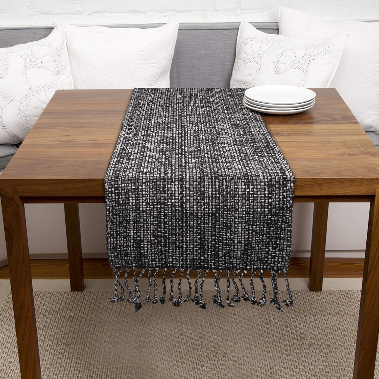 Amazon Com Urban Villa 100 Cotton Two Tone Table Runner
